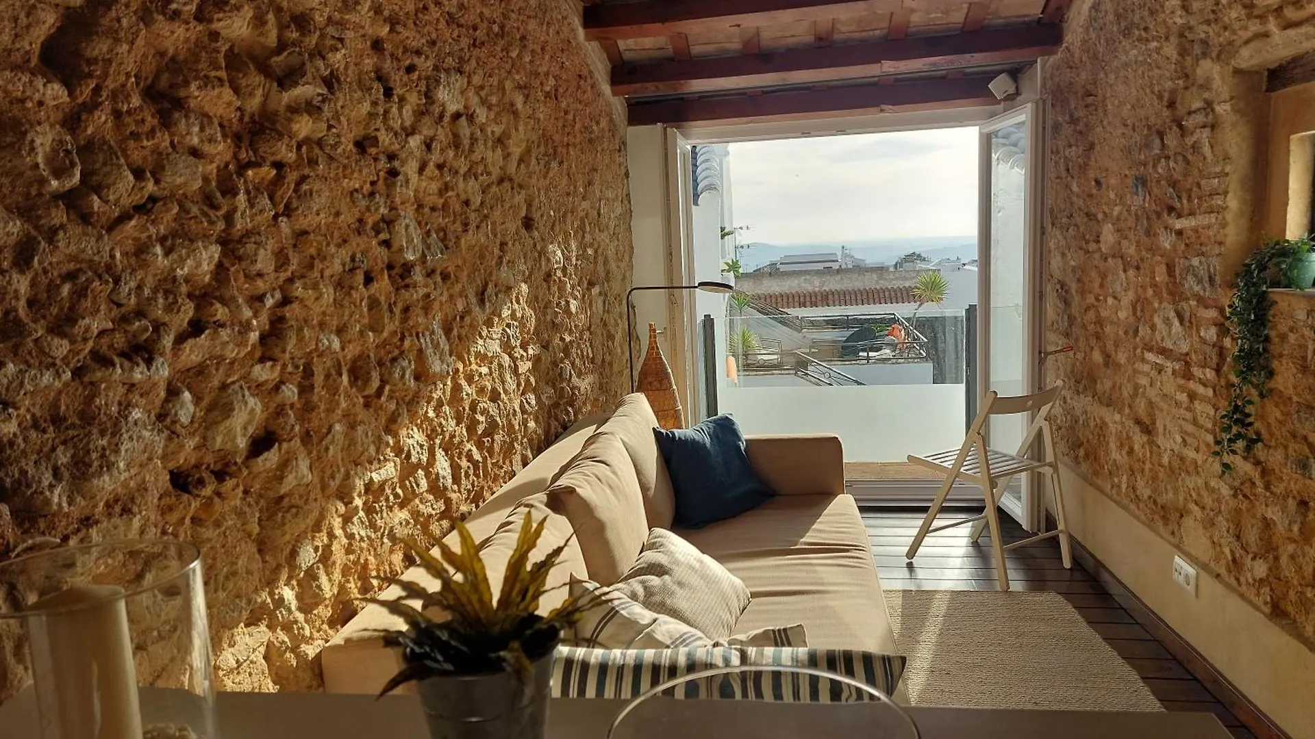 Medina Sidonia, Luxury Historic Modern Townhouse, Swimming Pool, Terraces, Sea View. Apartment